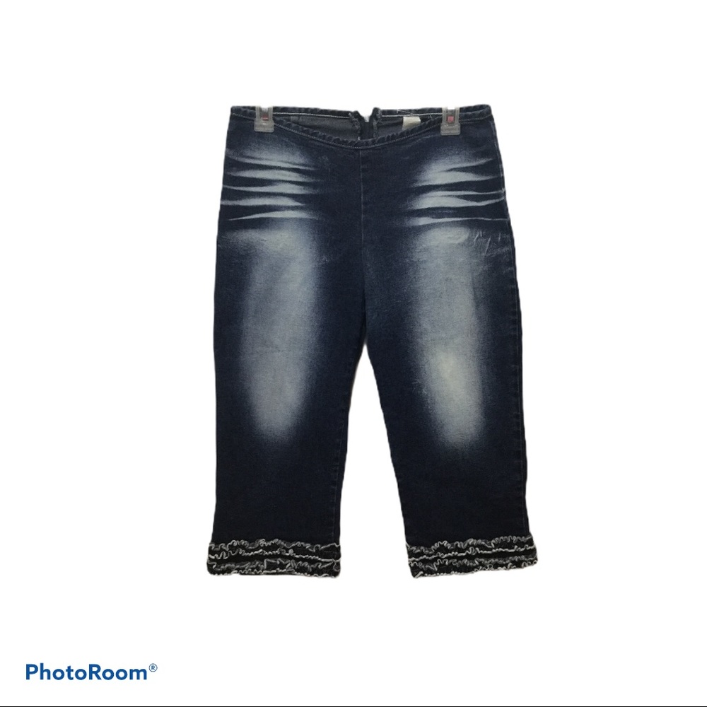 Joy Jeans Ruffle Capris